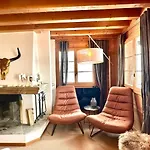 Bliss With Spectacular Views *